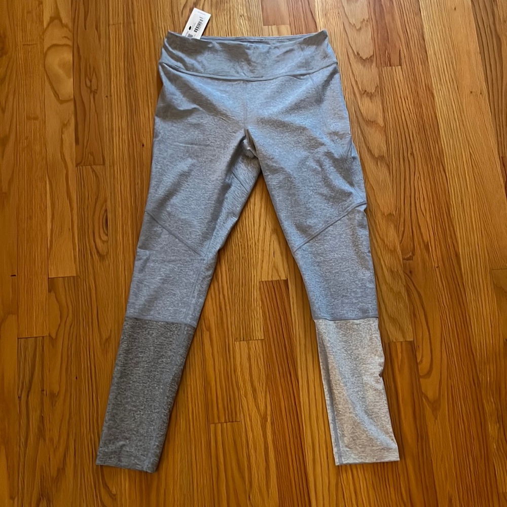 OV Dipped 7/8 leggings NWT